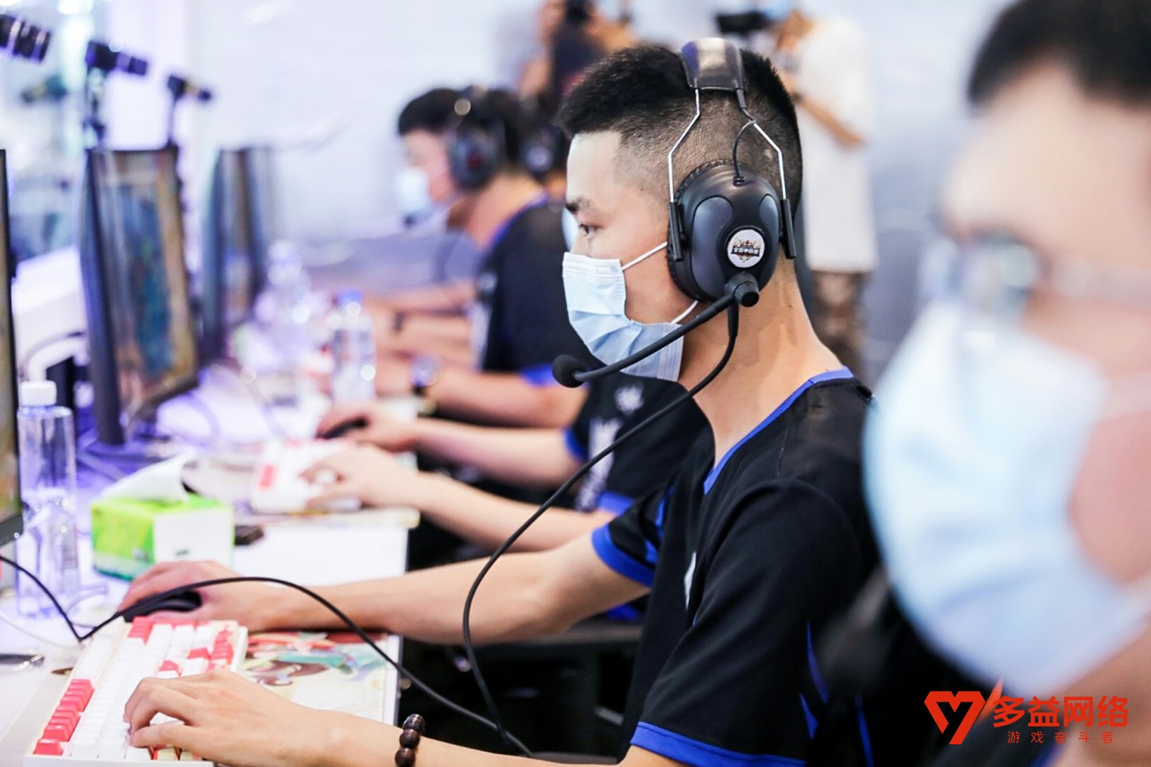 images/2021/08/02/140013912.jpg 【圖2 《神武4》手游全國(guó)爭(zhēng)霸賽飛升135級(jí)組別總決賽現(xiàn)場(chǎng)】.jpg